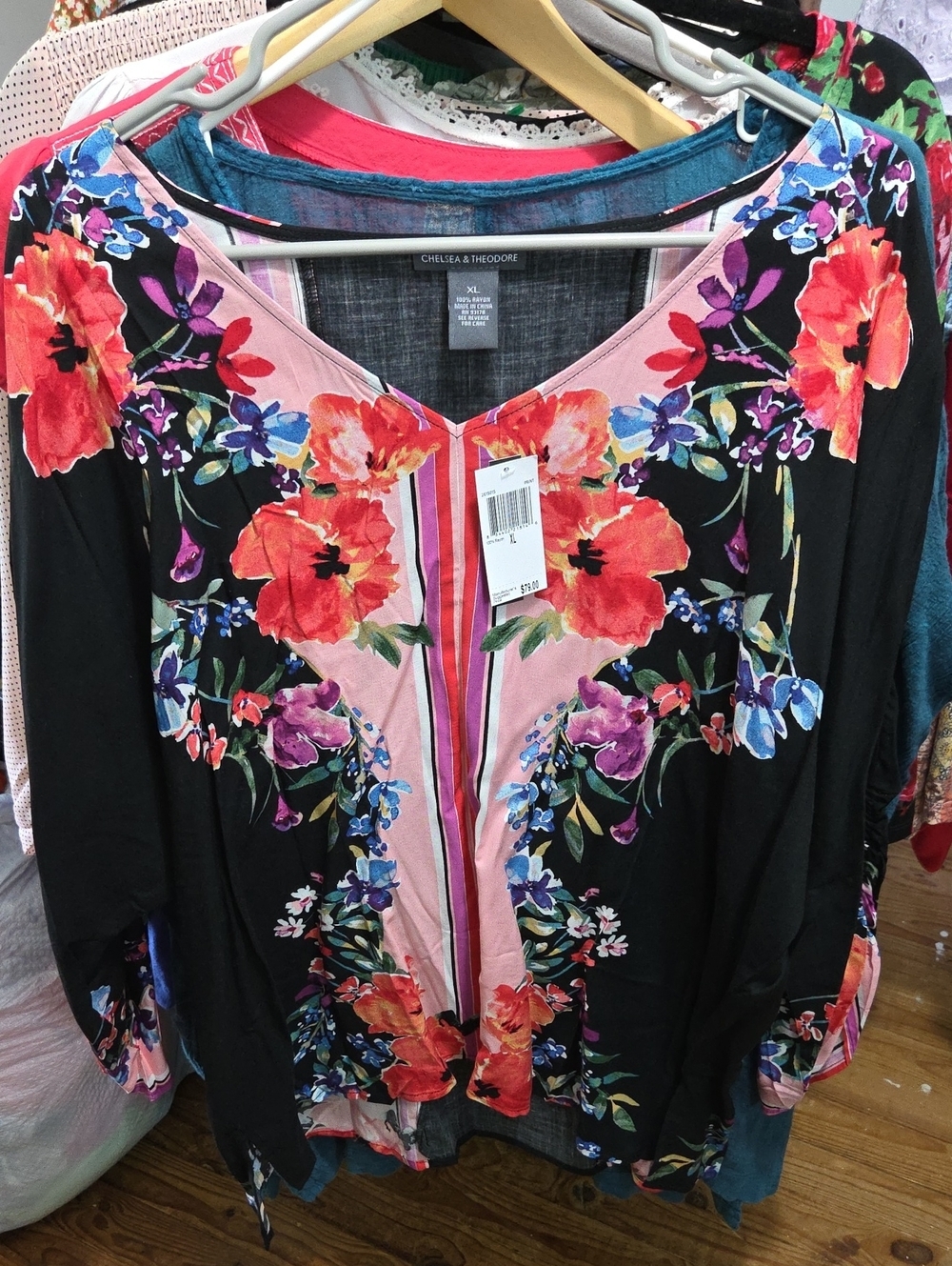 Chelsea & Theodore Black Floral V-Neck Tunic with Pink Center Panel